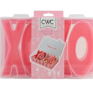 Cook with Color XOXO Pink Snackel Box‎ Set